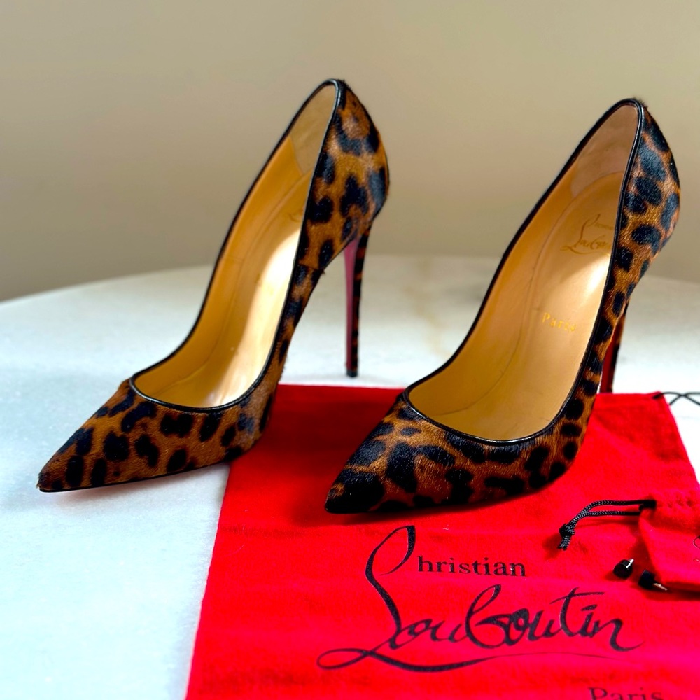 Christian Louboutin so kate size 38.5 real calf hair never worn